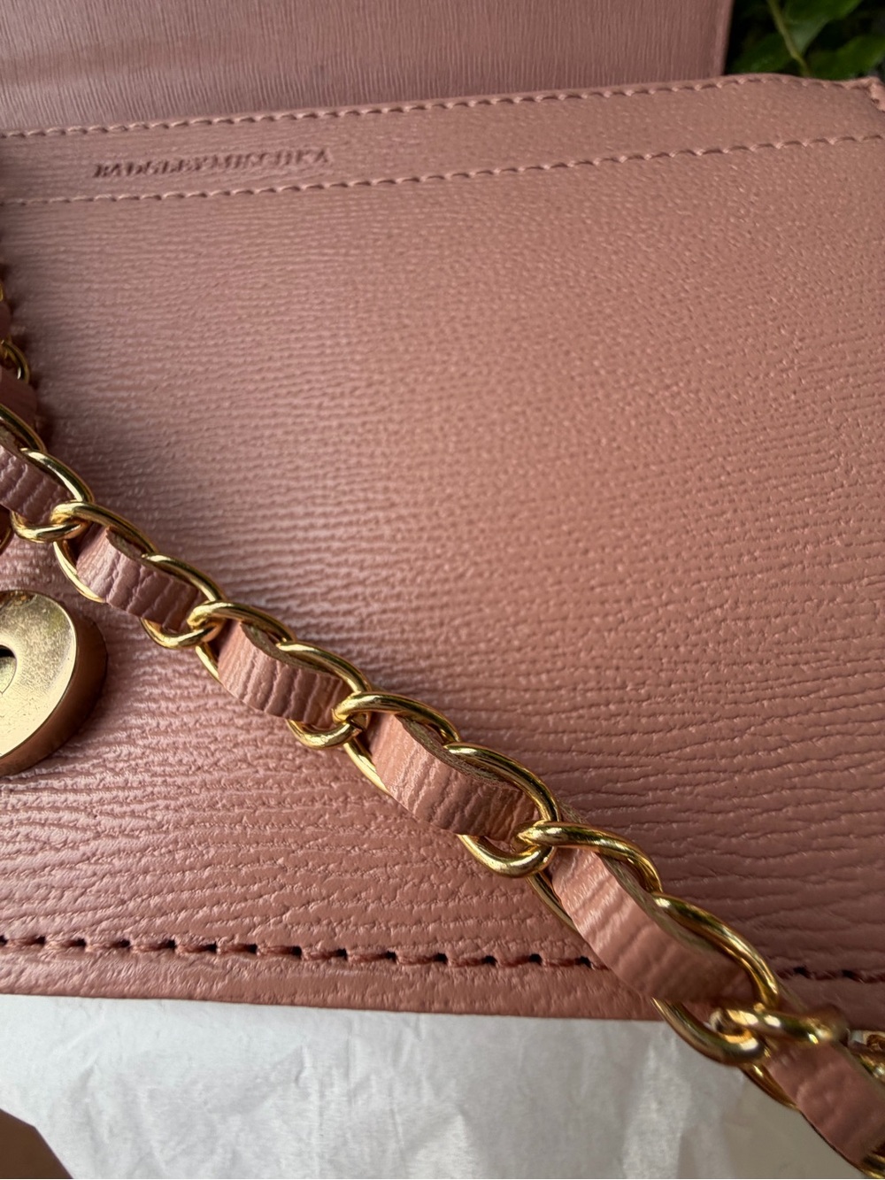 Badgley Mischka NWT Rose Pink Vegan Leather crossbody/shoulder bag - Picture 3 of 10